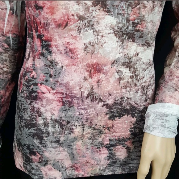 Maurices Sz M Blouse Burnout Tee Pink Long Sleeve - Picture 6 of 8